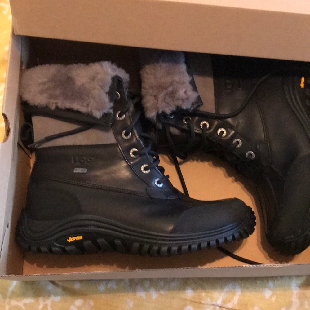 Ugg Adirondack boot II USA size 9 women’s